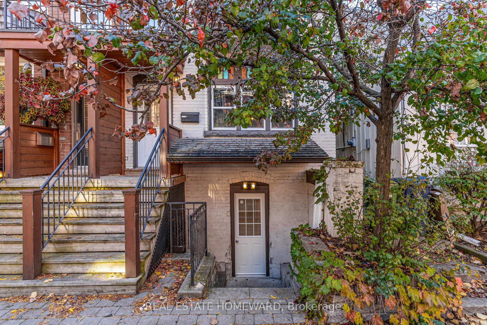 208-ontario-street-toronto-ontario-c12489680