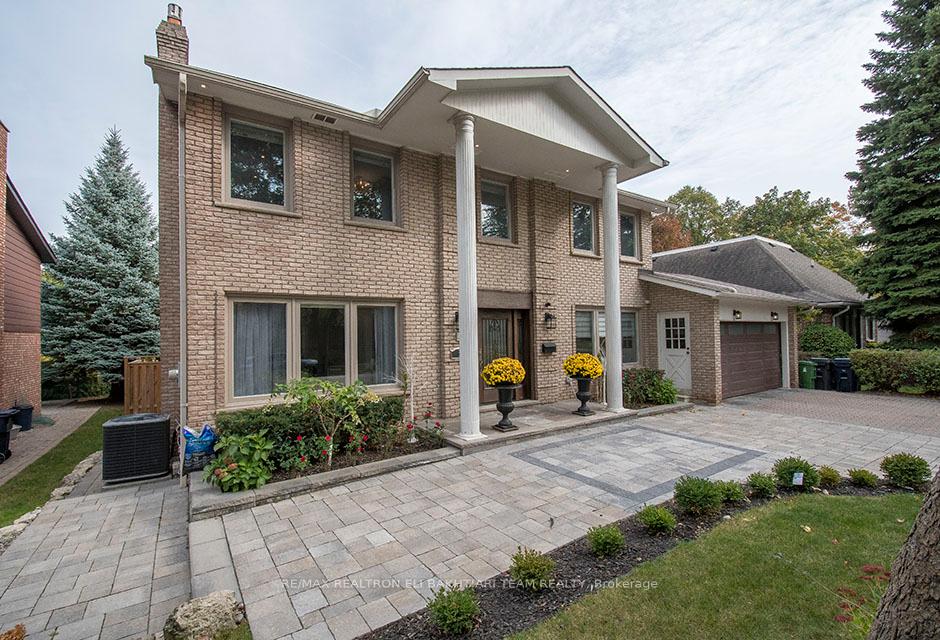5-bamboo-grove-north-york-ontario-c12489872