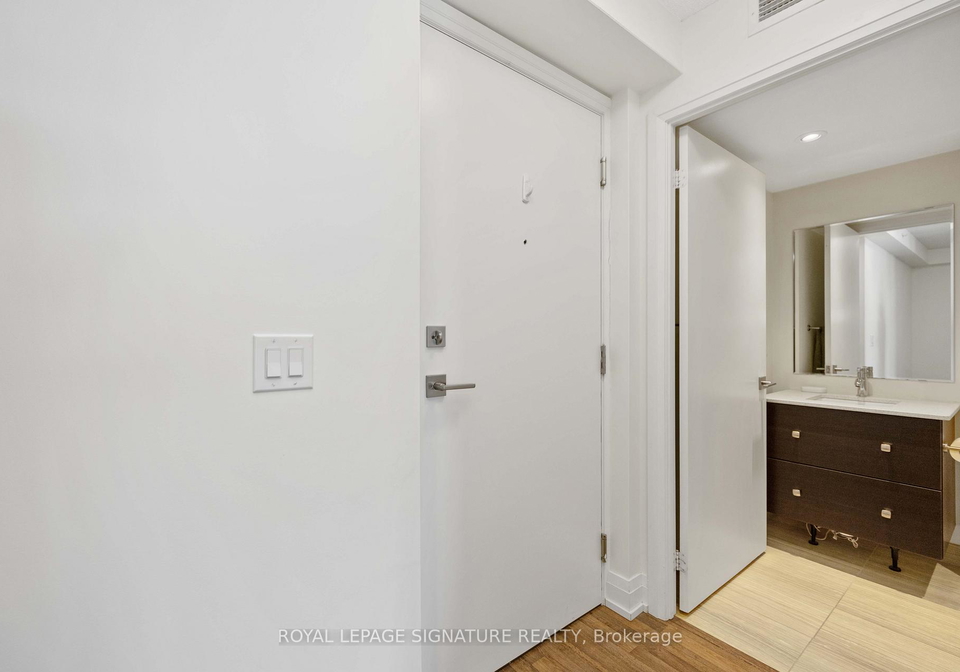 565-wilson-avenue-toronto-ontario-c12489980