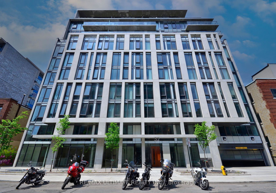32-camden-street-toronto-ontario-c12490080