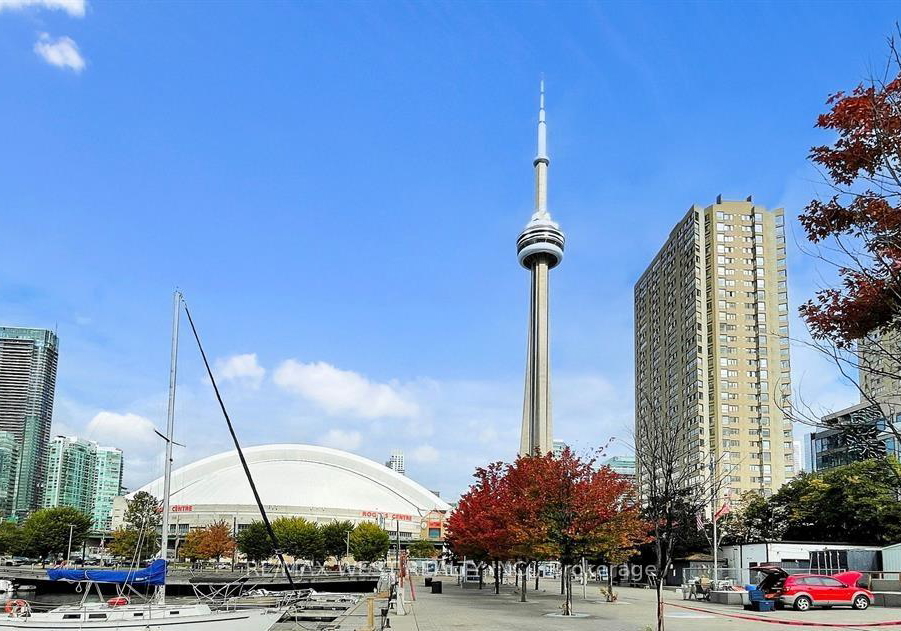 270-queens-quay-w-toronto-ontario-c12490204