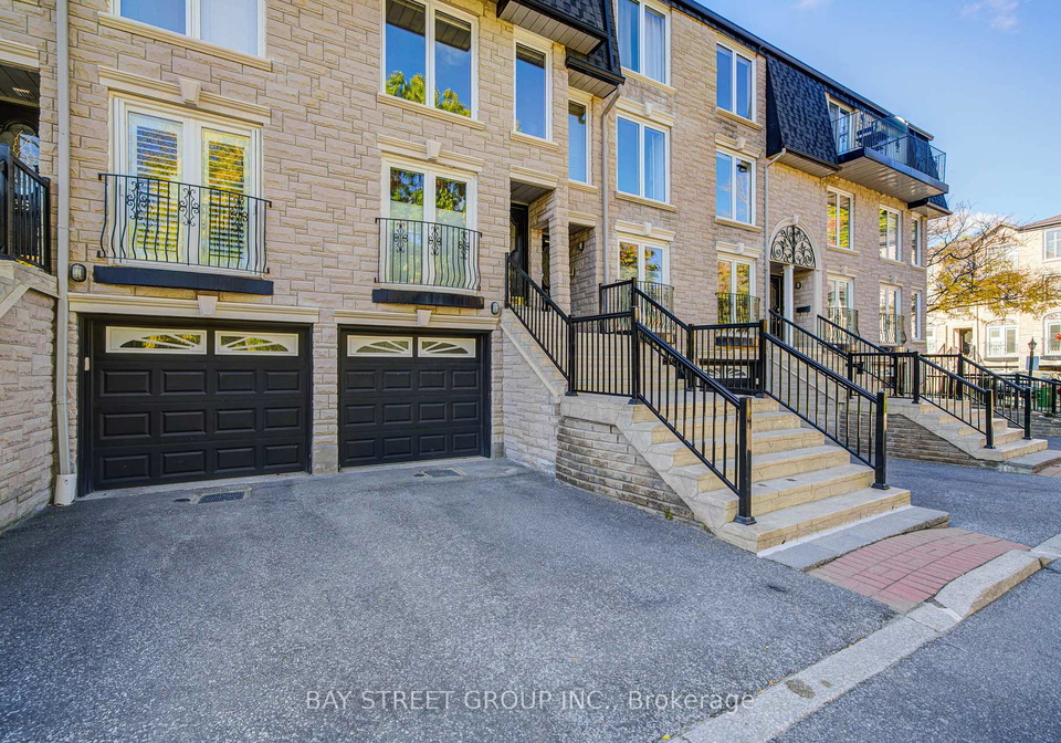 3birchbank-lane-north-york-ontario-c12490268