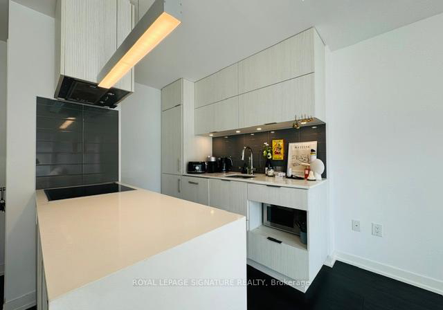 20-richardson-street-toronto-ontario-c12490274