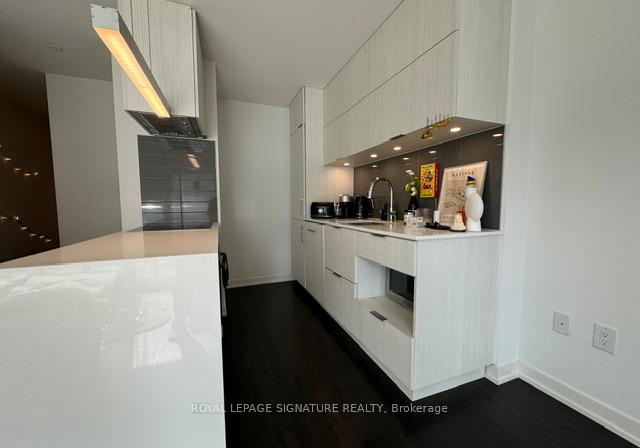 20-richardson-street-toronto-ontario-c12490274
