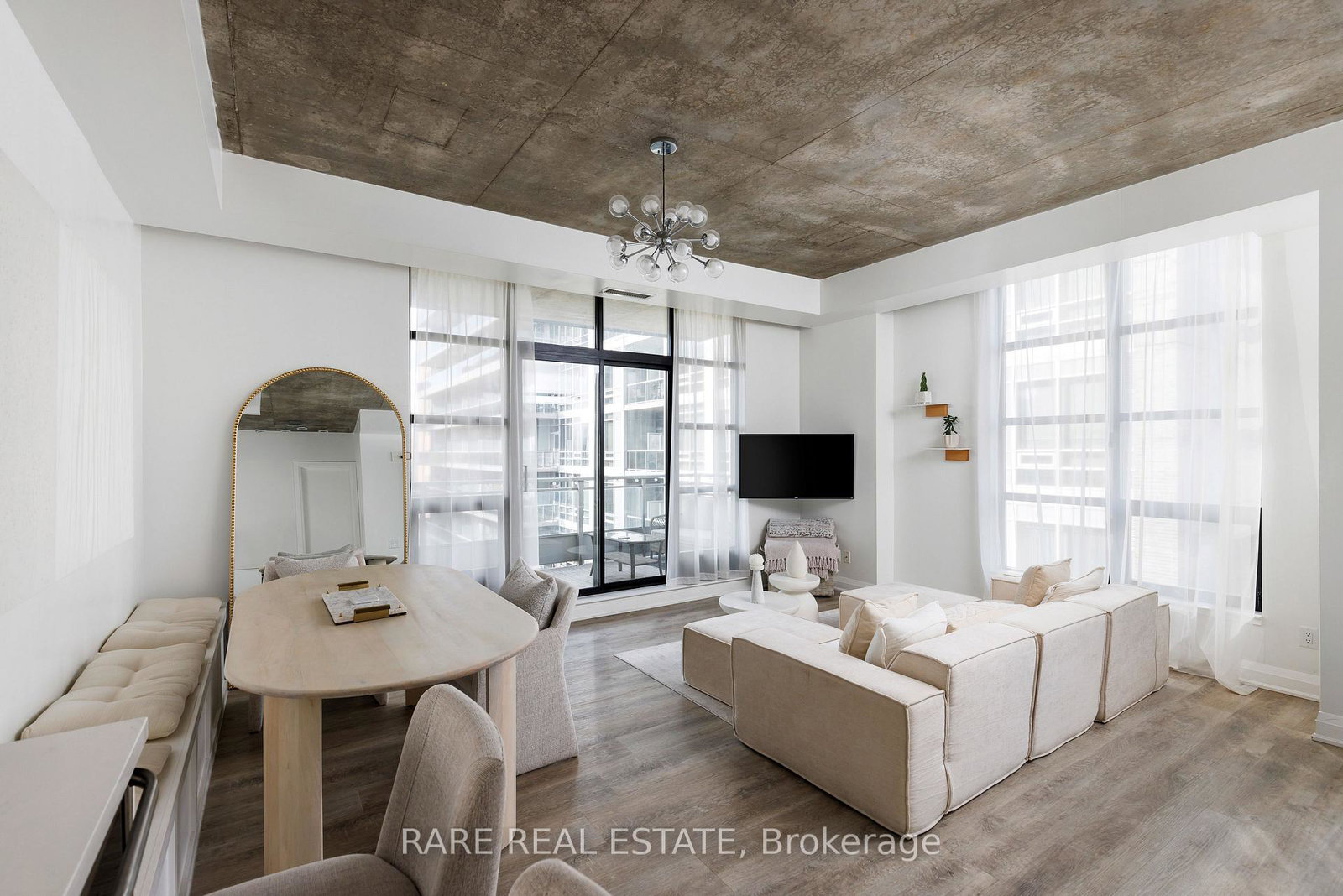 23-brant-street-toronto-ontario-c12490632