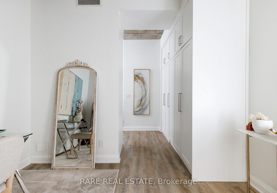 23-brant-street-toronto-ontario-c12490632