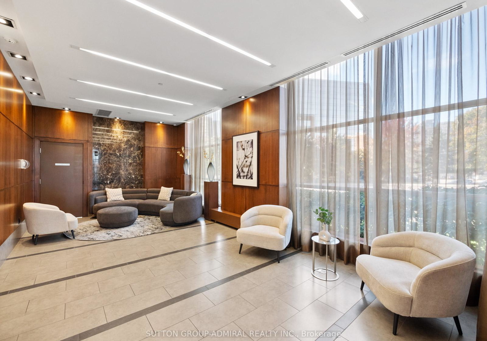 2015-sheppard-avenue-e-north-york-ontario-c12490654