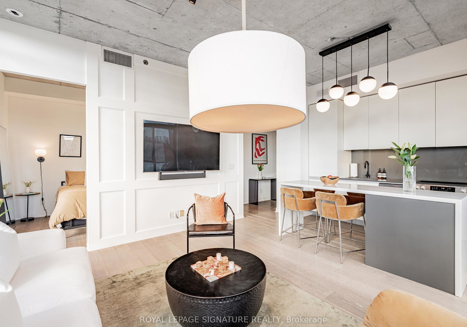 8-gladstone-avenue-toronto-ontario-c12490710