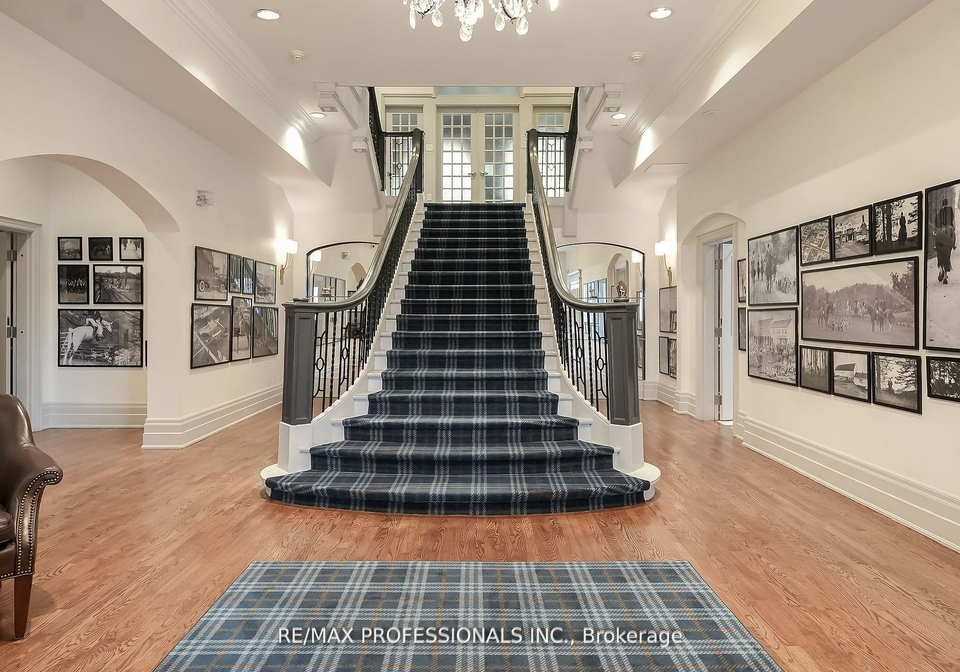 1111-avenue-road-toronto-ontario-c12491036