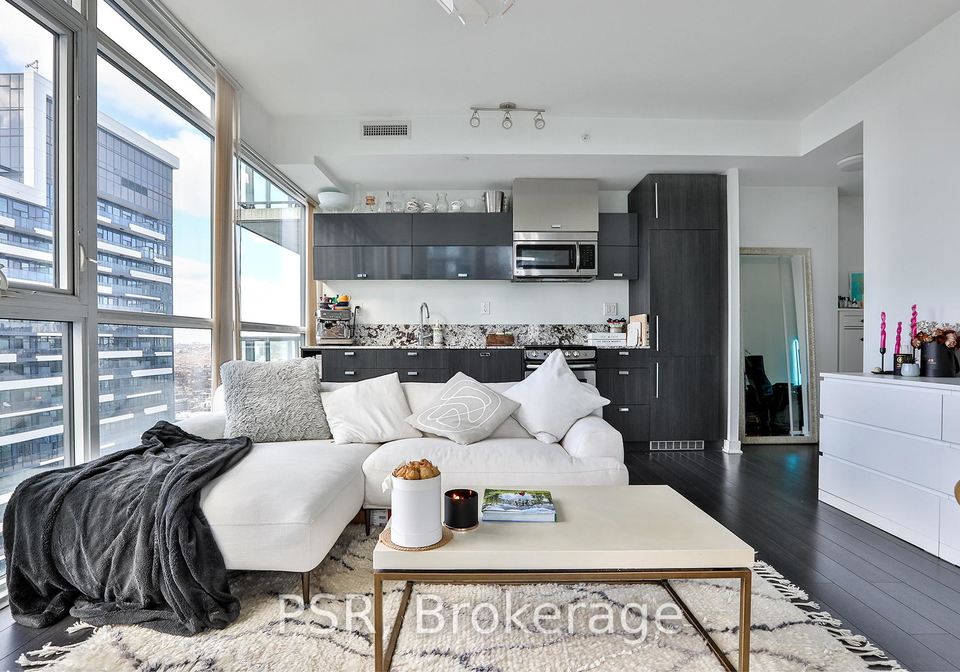 290-adelaide-street-w-toronto-ontario-c12491172