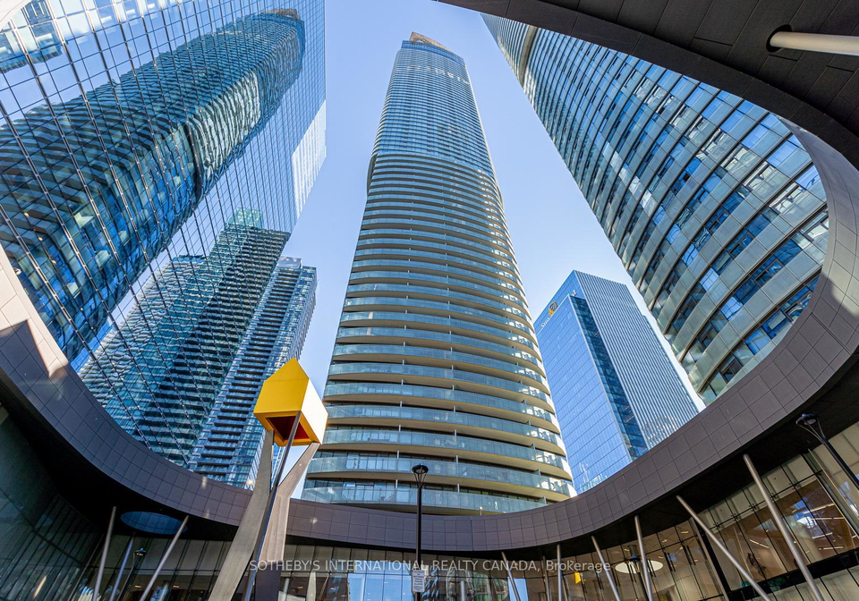 12-york-street-toronto-ontario-c12491418