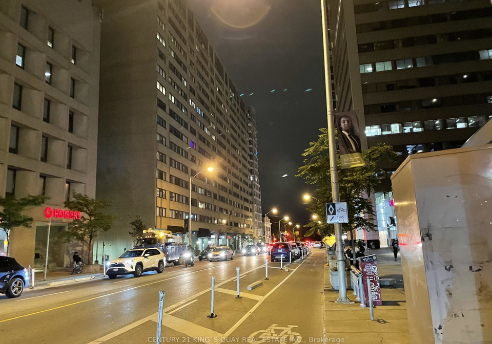 395-bloor-street-e-toronto-ontario-c12492916