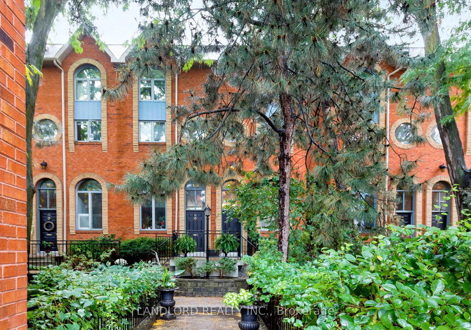 280-sherbourne-street-toronto-ontario-c12493214
