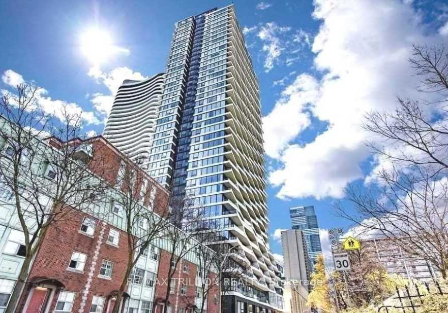 85-wood-street-toronto-ontario-c12493256