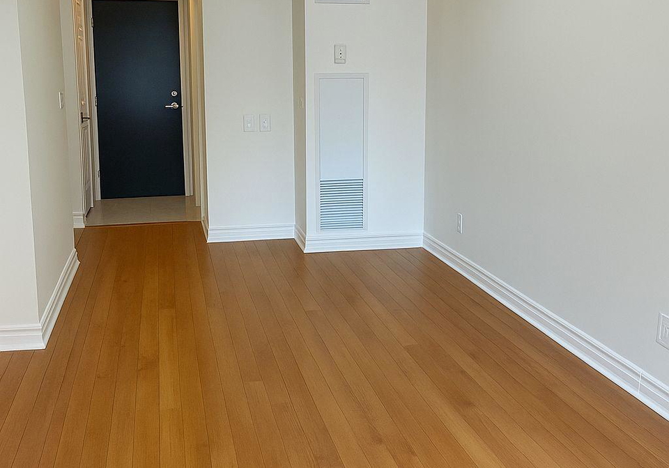 55-bloor-street-e-toronto-ontario-c12493484