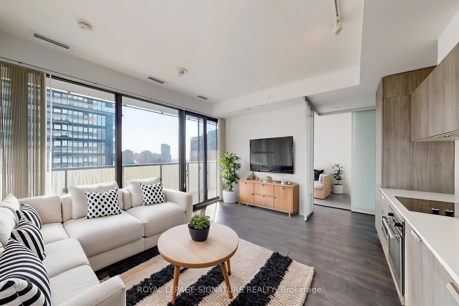 50-charles-street-e-toronto-ontario-c12494182