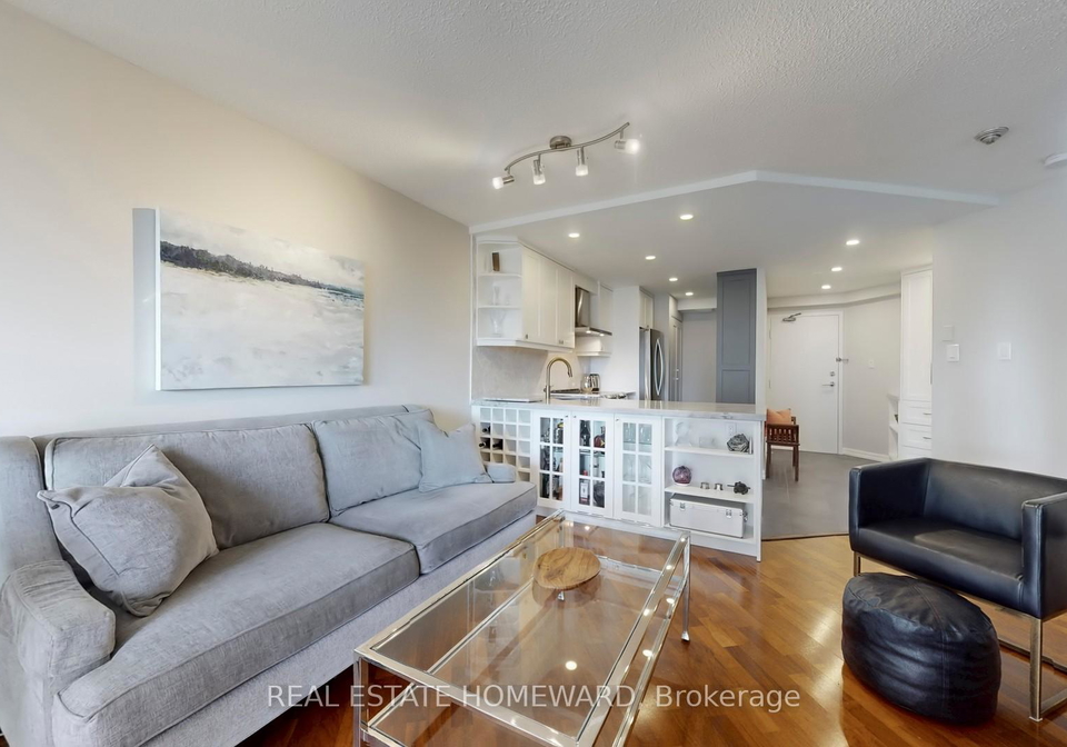 77-maitland-place-toronto-ontario-c12494232