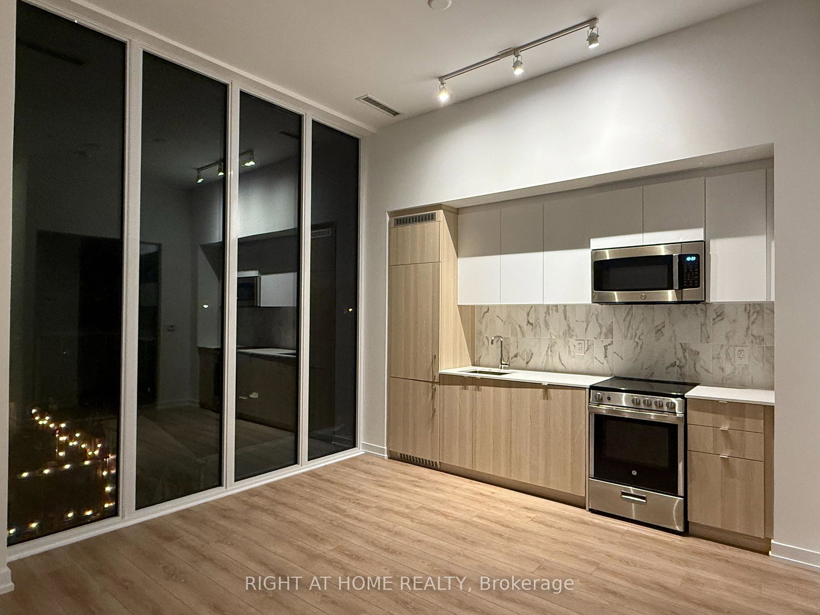 500-dupont-street-toronto-ontario-c12494250
