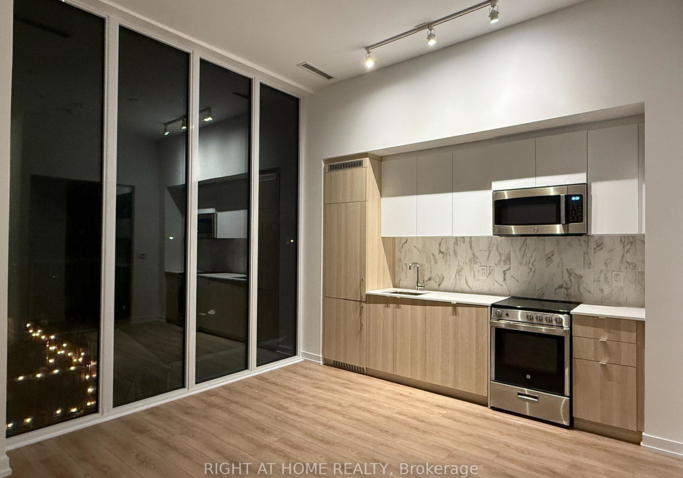 500-dupont-street-toronto-ontario-c12494250