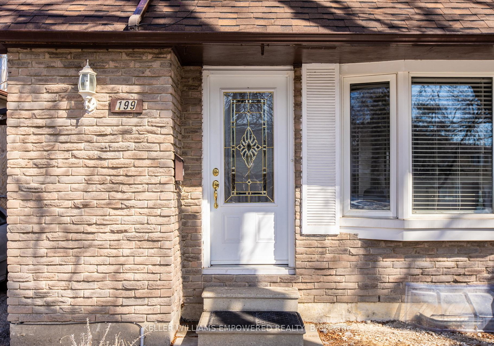 199-hollyberry-trail-north-york-ontario-c12494576