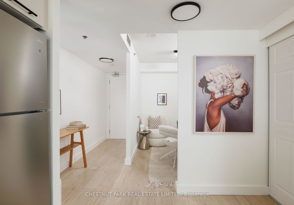 21-nelson-street-toronto-ontario-c12494774