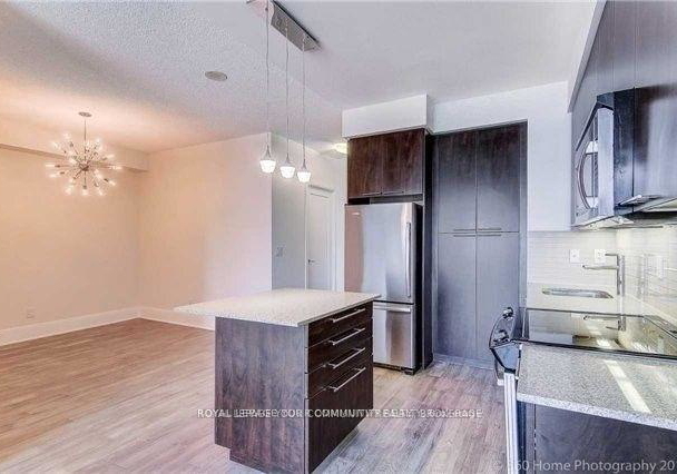 broadway-avenue-north-york-ontario-c12495612