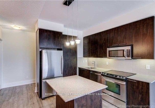 broadway-avenue-north-york-ontario-c12495612