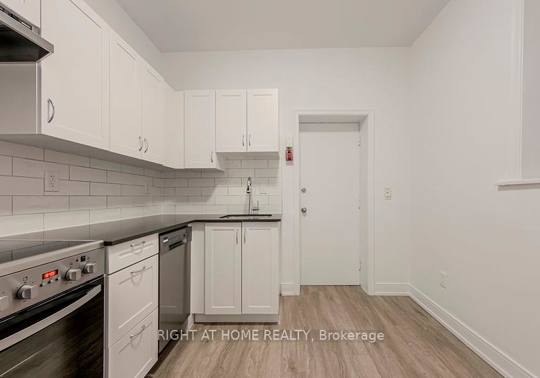723-bloor-street-w-toronto-ontario-c12495692