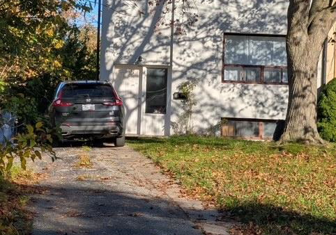 10-alisa-craig-court-toronto-ontario-c12495756