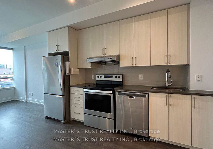 591-sheppard-avenue-e-north-york-ontario-c12496026