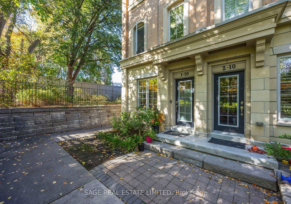 10-hargrave-lane-s-north-york-ontario-c12496522