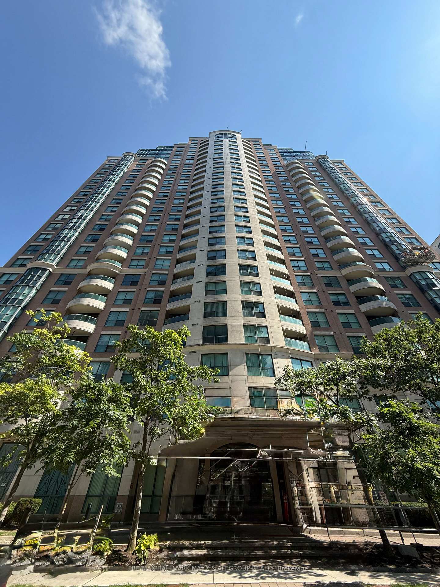 7-lorraine-drive-toronto-ontario-c12497194