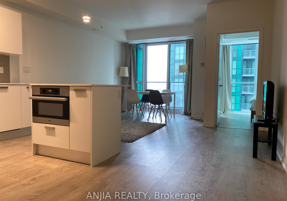9-bogert-avenue-toronto-ontario-c12497234