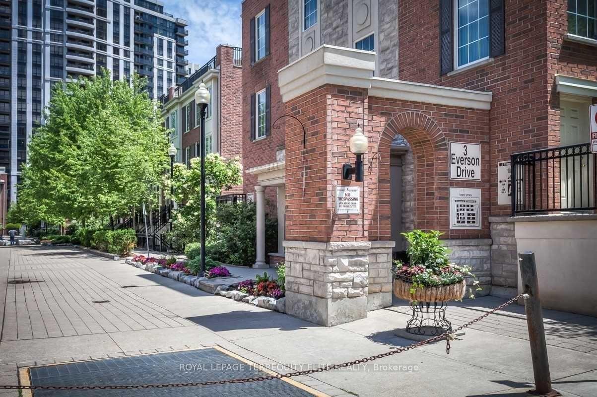3-everson-drive-north-york-ontario-c12498120
