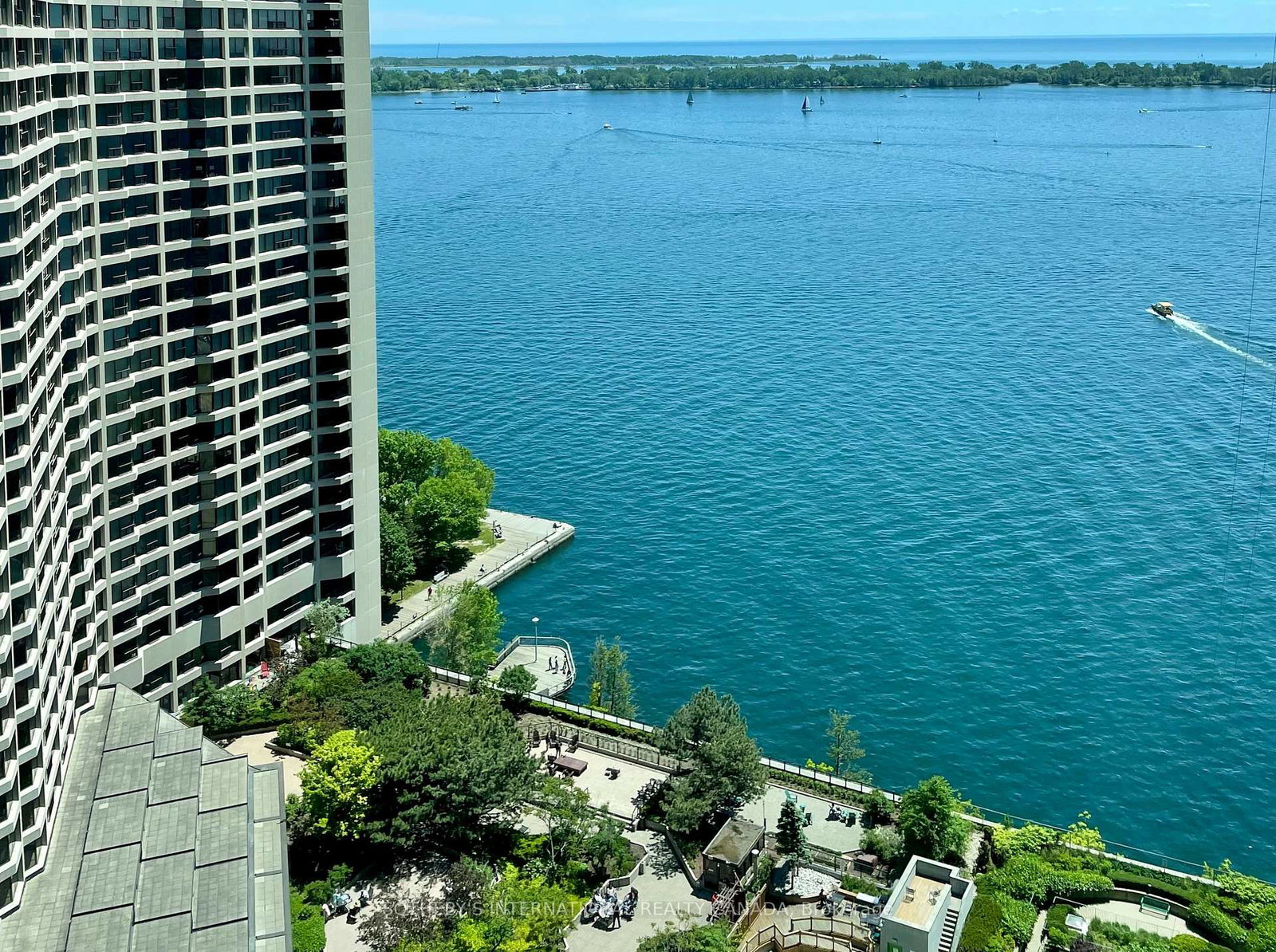 77-harbour-square-toronto-ontario-c12498186