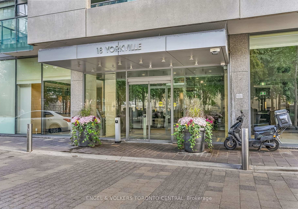 18-yorkville-avenue-toronto-ontario-c12498200