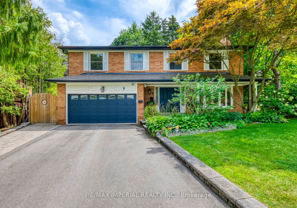 8-medalist-road-north-york-ontario-c12498530