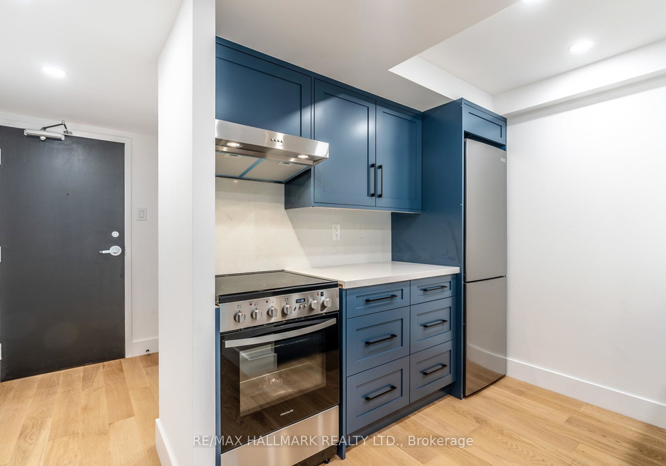 705-king-street-w-toronto-ontario-c12499012