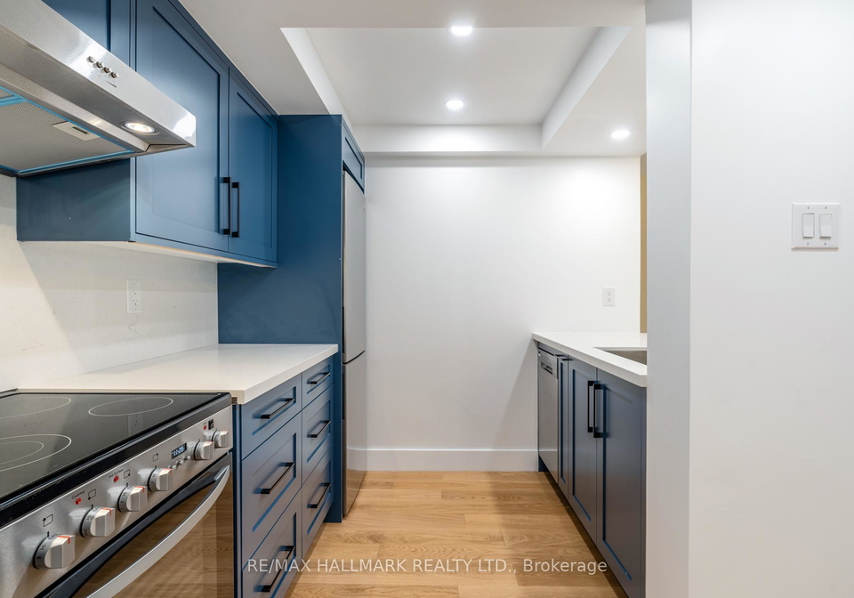 705-king-street-w-toronto-ontario-c12499012