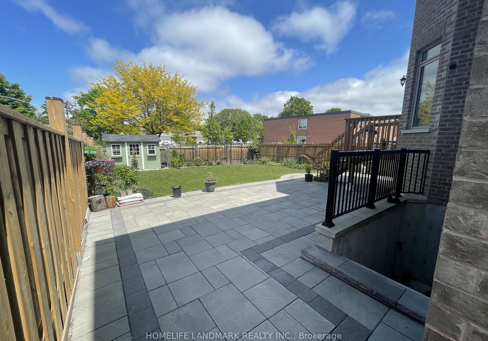 35-queen-magdalene-place-north-york-ontario-c12499294