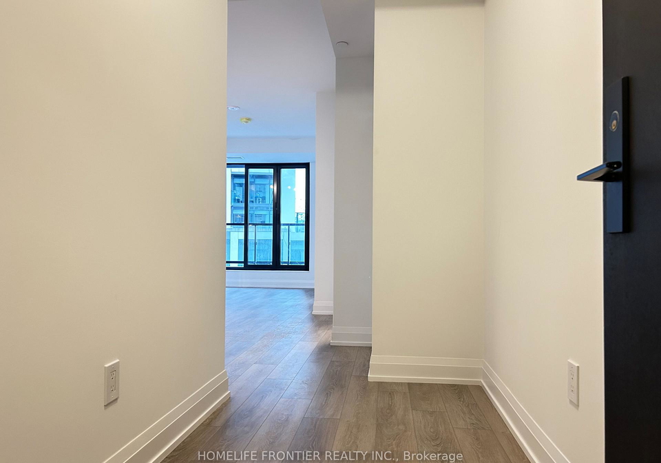 20-soudan-avenue-toronto-ontario-c12499528