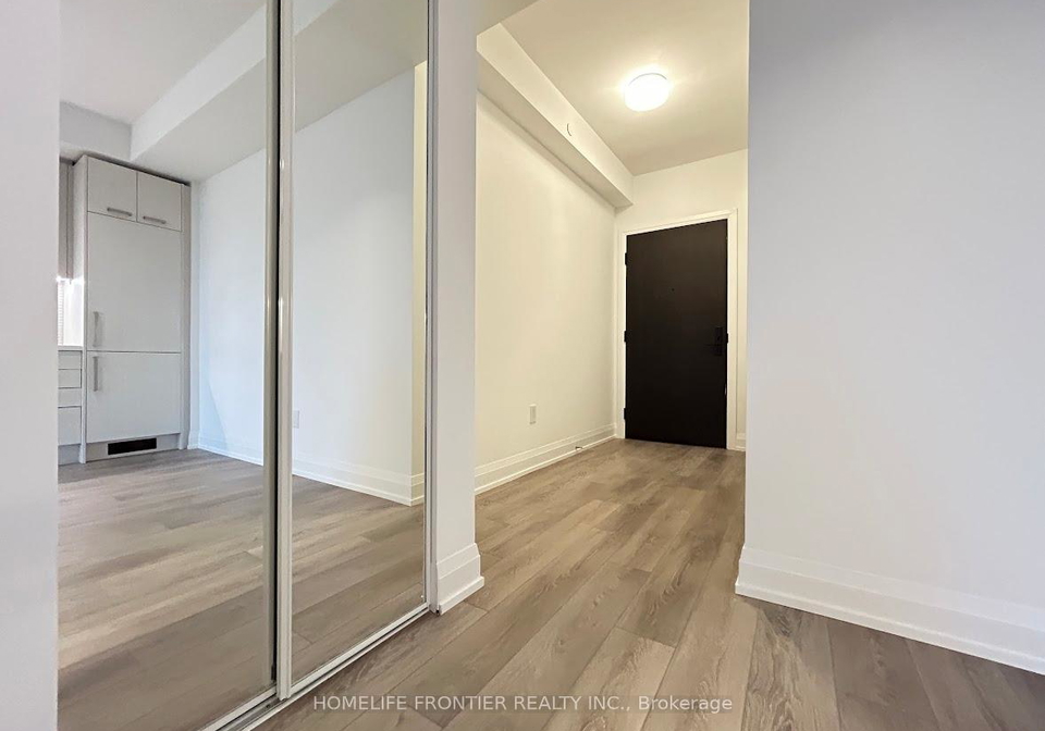 20-soudan-avenue-toronto-ontario-c12499528