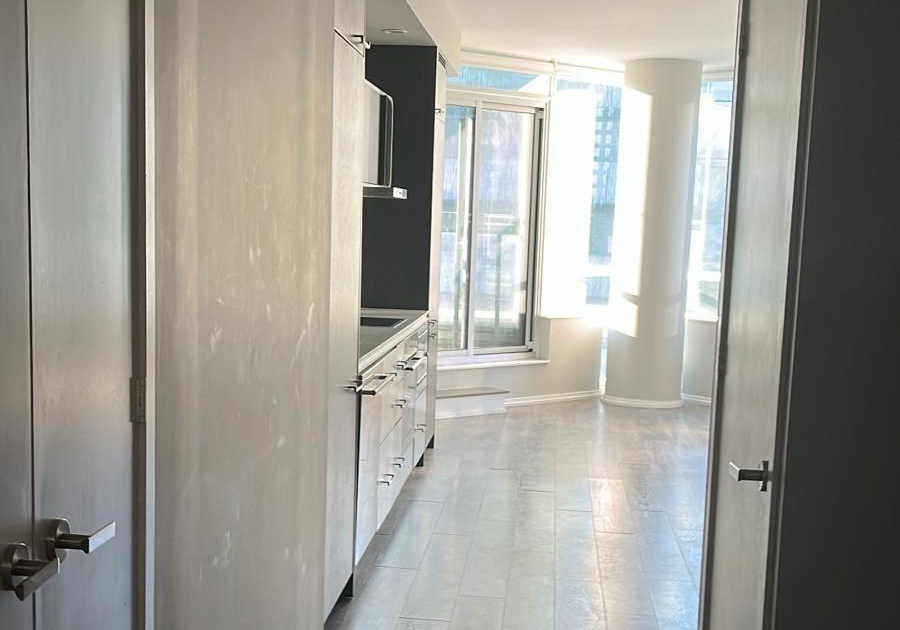 45-charles-street-e-toronto-ontario-c12500010