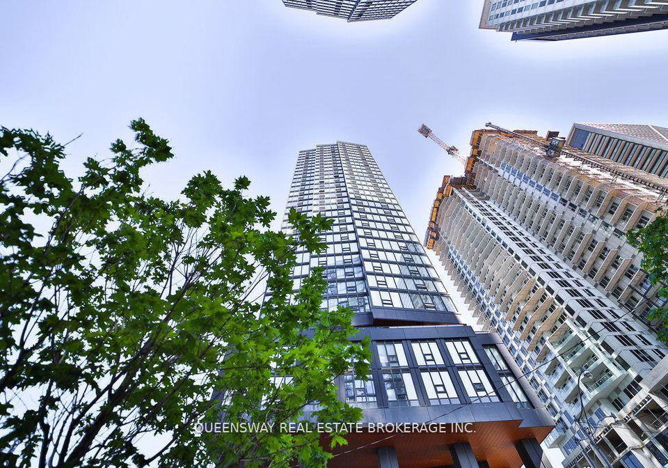 19-western-battery-road-toronto-ontario-c12500040