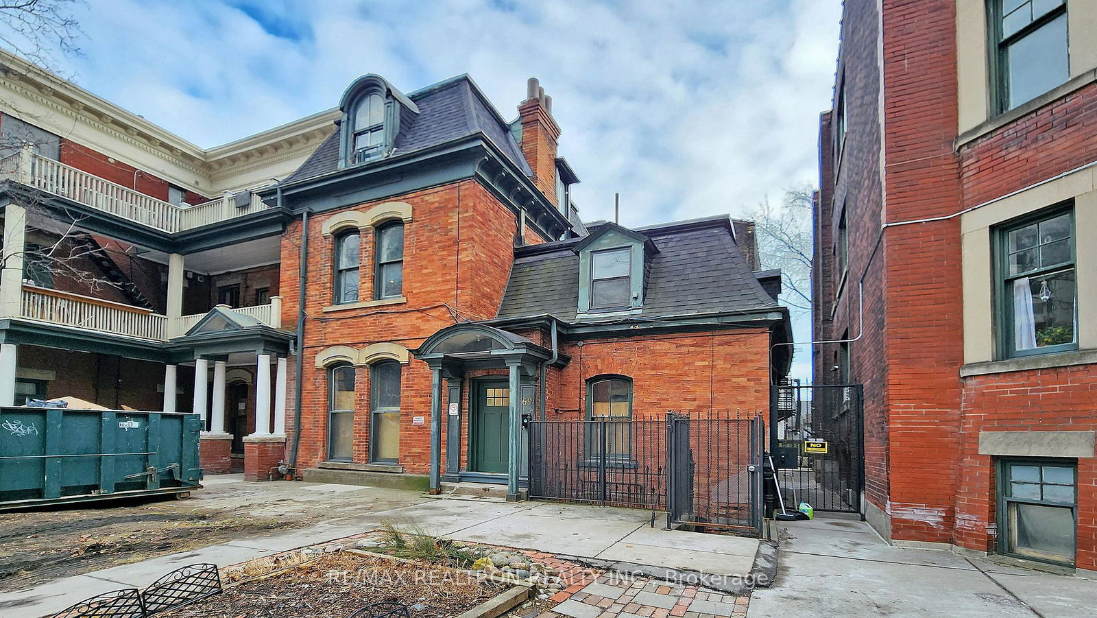 69-gloucester-street-toronto-ontario-c12500090
