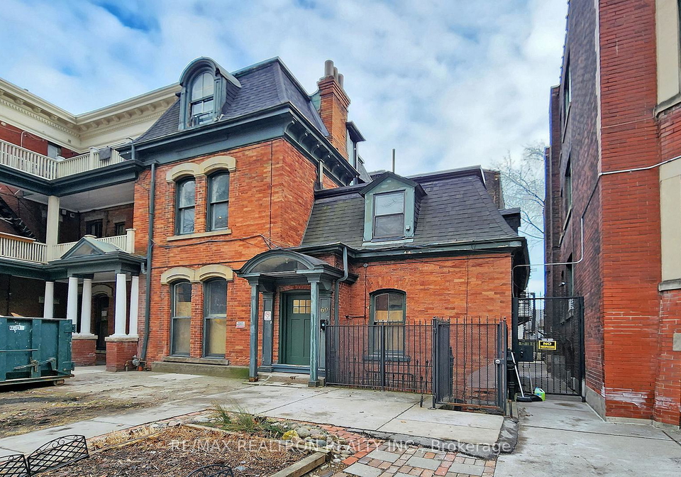 69-gloucester-street-toronto-ontario-c12500090