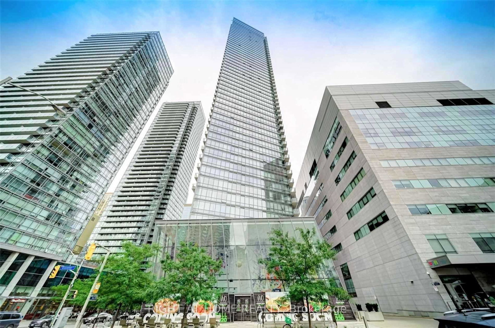 832-bay-street-toronto-ontario-c12500248