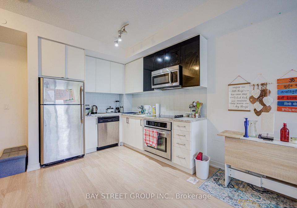 98-lillian-street-toronto-ontario-c12500408