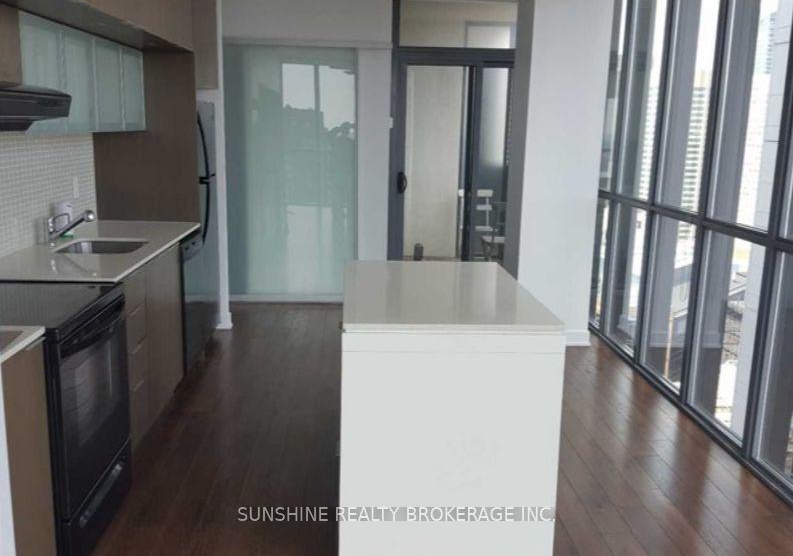 110-charles-street-e-toronto-ontario-c12500476