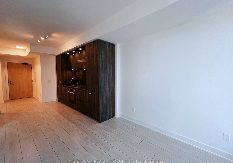 35-mercer-street-toronto-ontario-c12500582